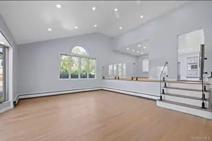 [Address not provided], Valley Stream, NY 11581 - Photo 7