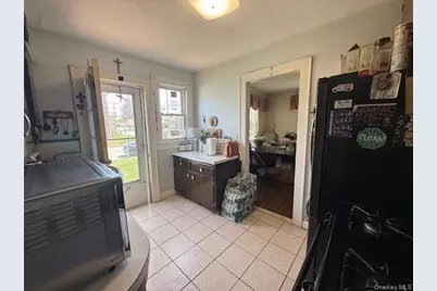 2571 Beltagh Avenue, North Bellmore, NY 11710 - Photo 7