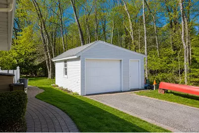 5 Stillwood Road, Brookhaven, NY 11719 - Photo 3