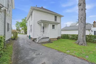 160 Foxhall Ave, Kingston, NY 12401 - Photo 17