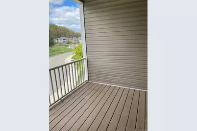 401 Bluestone Court #202, Maybrook, NY 12543 - Photo 5
