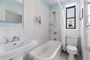 4414 Cayuga Ave, Bronx, NY 10471 - Photo 5