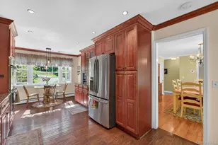 25 Susan Ln, Poughkeepsie, NY 12603 - Photo 11