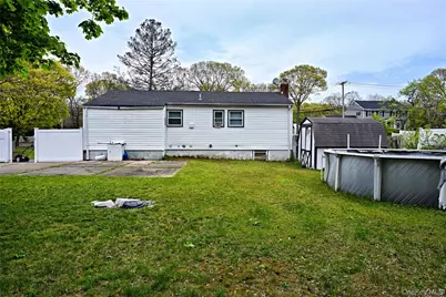 40 Hawkins Road, Centereach, NY 11720 - Photo 35