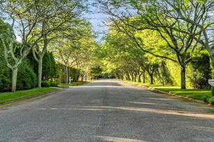 210 Downs Path, Southampton, NY 11968 - Photo 25