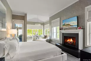 210 Downs Path, Southampton, NY 11968 - Photo 13