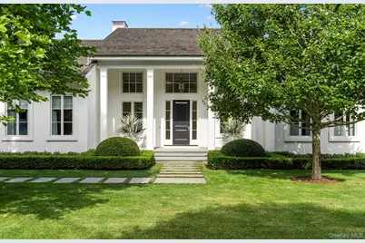 210 Downs Path, Southampton, NY 11968 - Photo 3