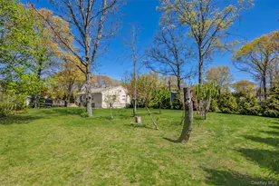 405 Puritan Dr, Yaphank, NY 11967 - Photo 17