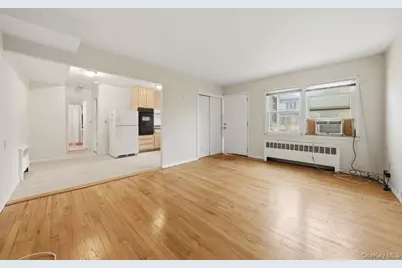 147 Mile Square Road, Yonkers, NY 10701 - Photo 31
