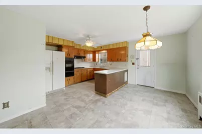 147 Mile Square Road, Yonkers, NY 10701 - Photo 7