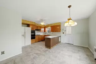 147 Mile Square Rd, Yonkers, NY 10701 - Photo 7