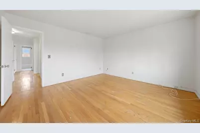 147 Mile Square Road, Yonkers, NY 10701 - Photo 17