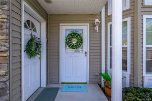 106 Spring Dr, East Meadow, NY 11554 - Photo 3