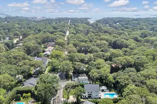 37 Wakeman Rd, Hampton Bays, NY 11946 - Photo 21