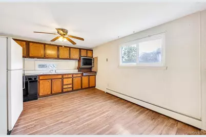 344 Boyle Road, Selden, NY 11784 - Photo 7