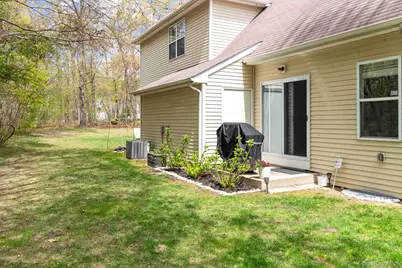 29 Daremy Circle #2e, Medford, NY 11763 - Photo 15