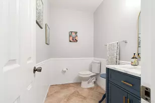 29 Daremy Cir, Medford, NY 11763 - Photo 5