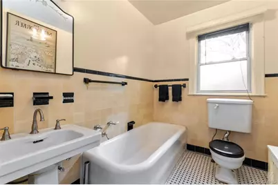 34-32 84th Street, Jackson Heights, NY 11372 - Photo 17