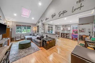35 Jeremy Cir, Nesconset, NY 11767 - Photo 7