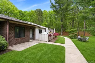 938 Skyline Dr, Coram, NY 11727 - Photo 3
