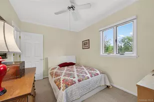 1 Tufts Pl, Greenlawn, NY 11740 - Photo 17