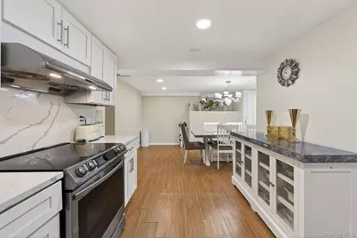 147 New York Avenue, West Hempstead, NY 11552 - Photo 33