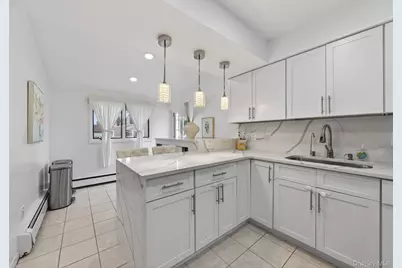 147 New York Avenue, West Hempstead, NY 11552 - Photo 15