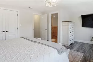 20 Camp Dr, Selden, NY 11784 - Photo 13