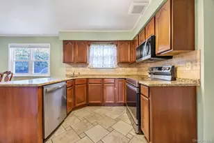 25 Gould Rd, Centereach, NY 11720 - Photo 11
