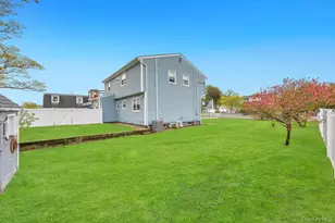 25 Gould Rd, Centereach, NY 11720 - Photo 3