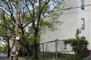 961 Cauldwell Ave, Bronx, NY 10456 - Photo 1