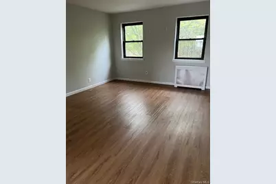46-31 215th Place #2C, Bayside, NY 11361 - Photo 5