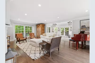 140 Remington Road, Manhasset, NY 11030 - Photo 5