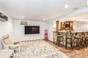 12 Midvale Ave, Port Jefferson, NY 11777 - Photo 19