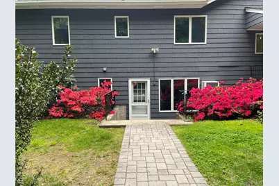 190 Old Field Road, Centerport, NY 11721 - Photo 1