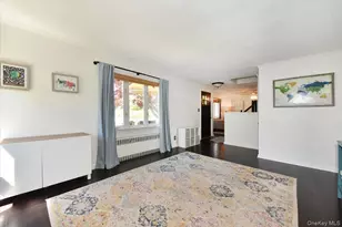 2115 Jefferson St, Merrick, NY 11566 - Photo 9