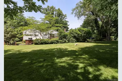 199 Hanson Lane, New Rochelle, NY 10804 - Photo 13