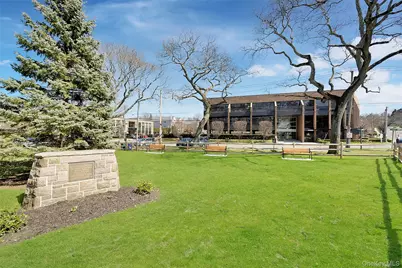 111 Brook Street, Scarsdale, NY 10583 - Photo 9