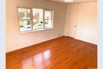 7345 197th Street, Fresh Meadows, NY 11366 - Photo 15