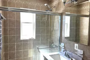 73-45 197th St, Fresh Meadows, NY 11366 - Photo 7