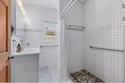 93-22 245th Street, Floral Park, NY 11001 - Photo 11