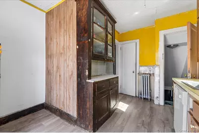 93-22 245th Street, Floral Park, NY 11001 - Photo 17