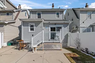 9322 245th St, Floral Park, NY 11001 - Photo 29