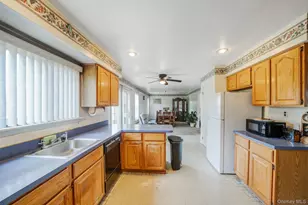 75 2nd Pl, Central Islip, NY 11722 - Photo 13