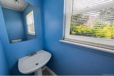 75 2nd Place, Central Islip, NY 11722 - Photo 25