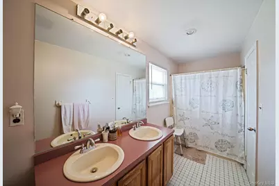 75 2nd Place, Central Islip, NY 11722 - Photo 19