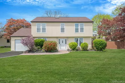 75 2nd Place, Central Islip, NY 11722 - Photo 1