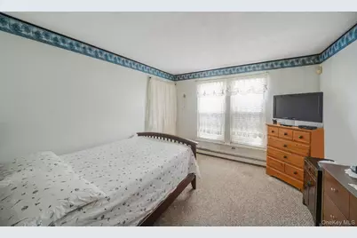 75 2nd Place, Central Islip, NY 11722 - Photo 15