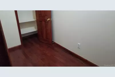 10515 Jamaica Avenue, Richmond Hill, NY 11418 - Photo 11