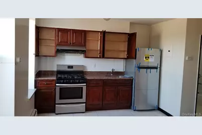 10515 Jamaica Avenue, Richmond Hill, NY 11418 - Photo 1